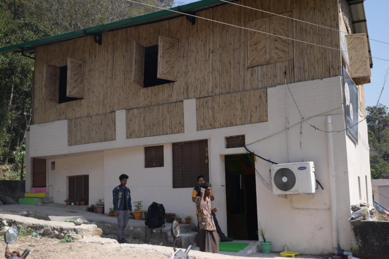 Blabla House Rishikesh Hostel Екстериор снимка