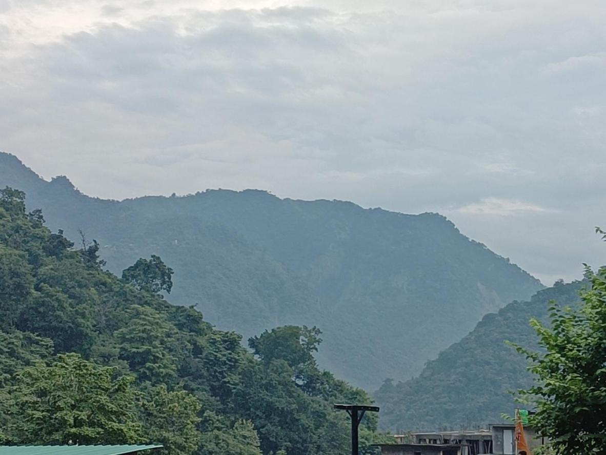 Blabla House Rishikesh Hostel Екстериор снимка